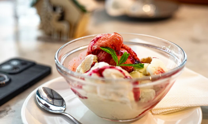 Dessert buffet